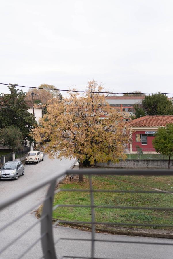 Dimsim Home-Σπίτι Με Όνομα Trikala  Bagian luar foto